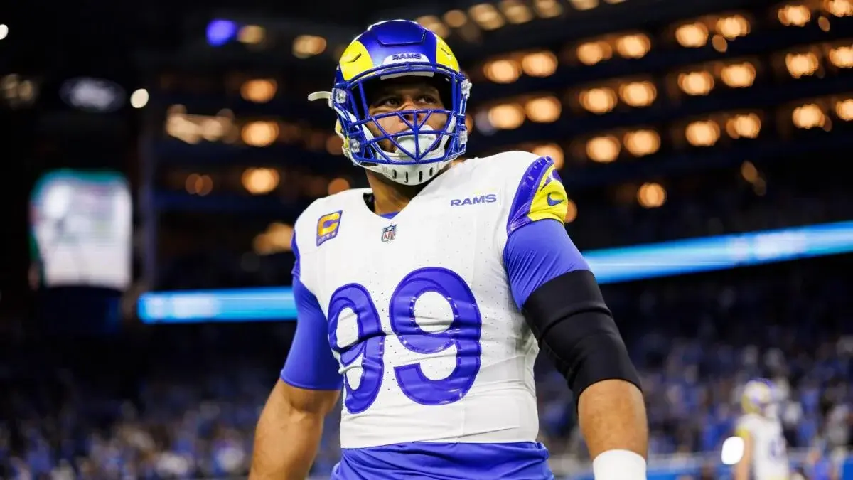 Aaron Donald Unretires, Signs One-Year Deal With Los Angeles Rams