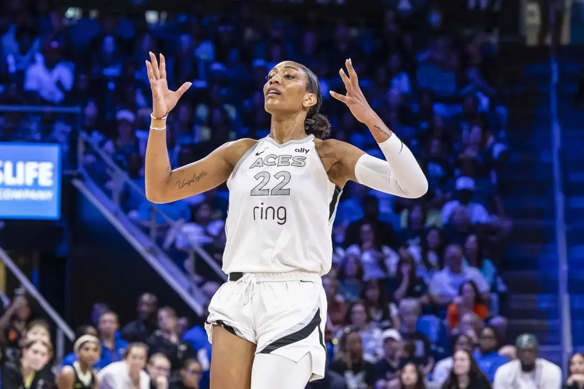 A'ja Wilson's Surprise Reaction to Olivia Miles' Age