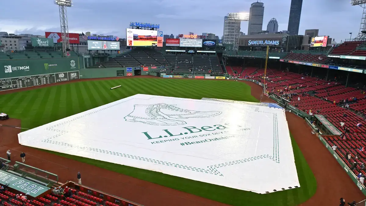 Baseball Game Between Red Sox and Rays Postponed by Weather