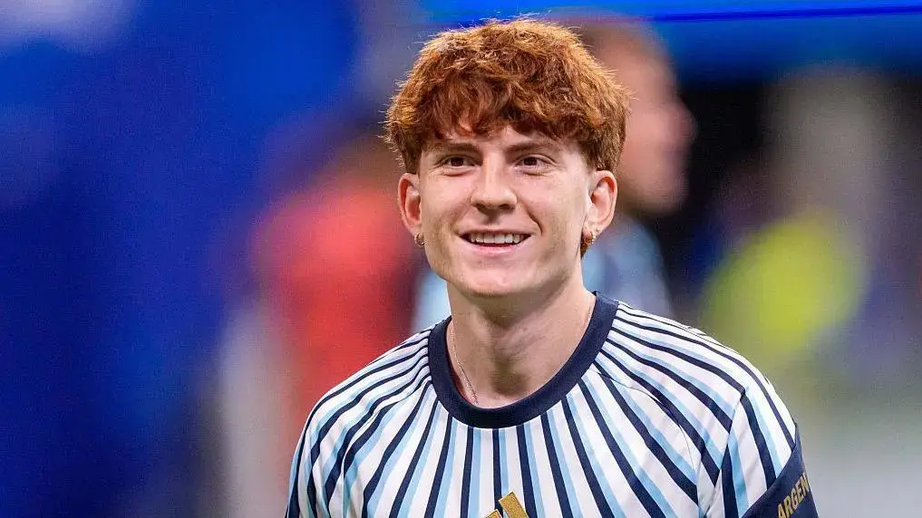 Chelsea Secures Midfield Talent on Long-Term Contract