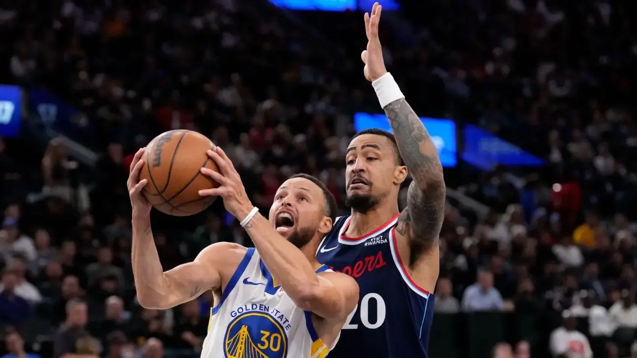 Clippers and Warriors Engage in Intense Play-In Showdown
