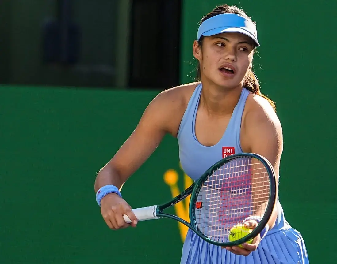 Emma Raducanu Withdraws from Wimbledon