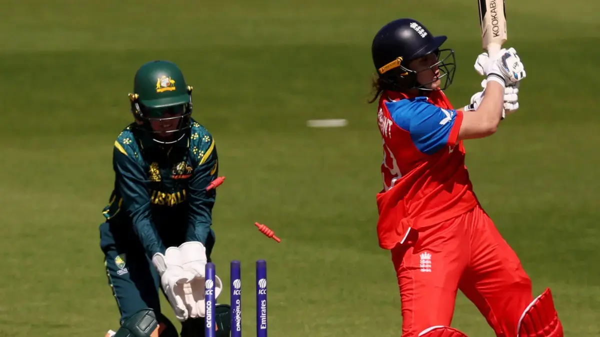 England Fall to Australia in World Cup Warm-Up