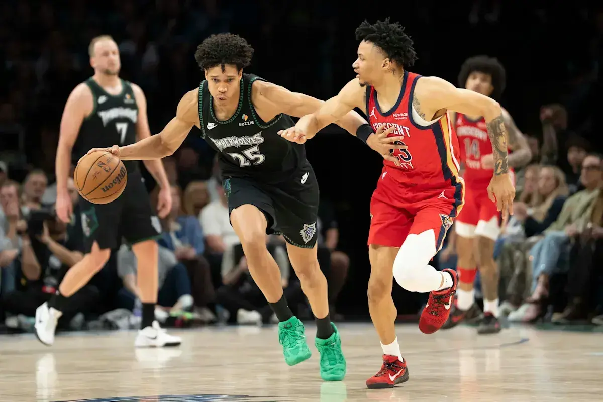 Enrique Freeman Signs with Timberwolves