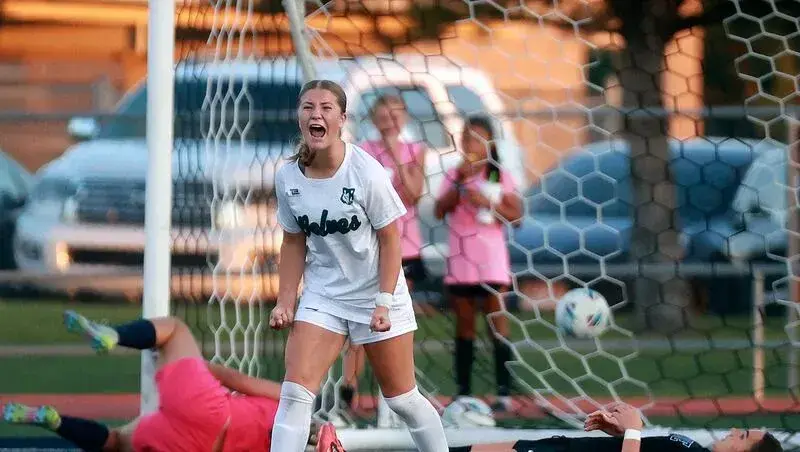 Green Canyon Dominates Syracuse in Season Opener