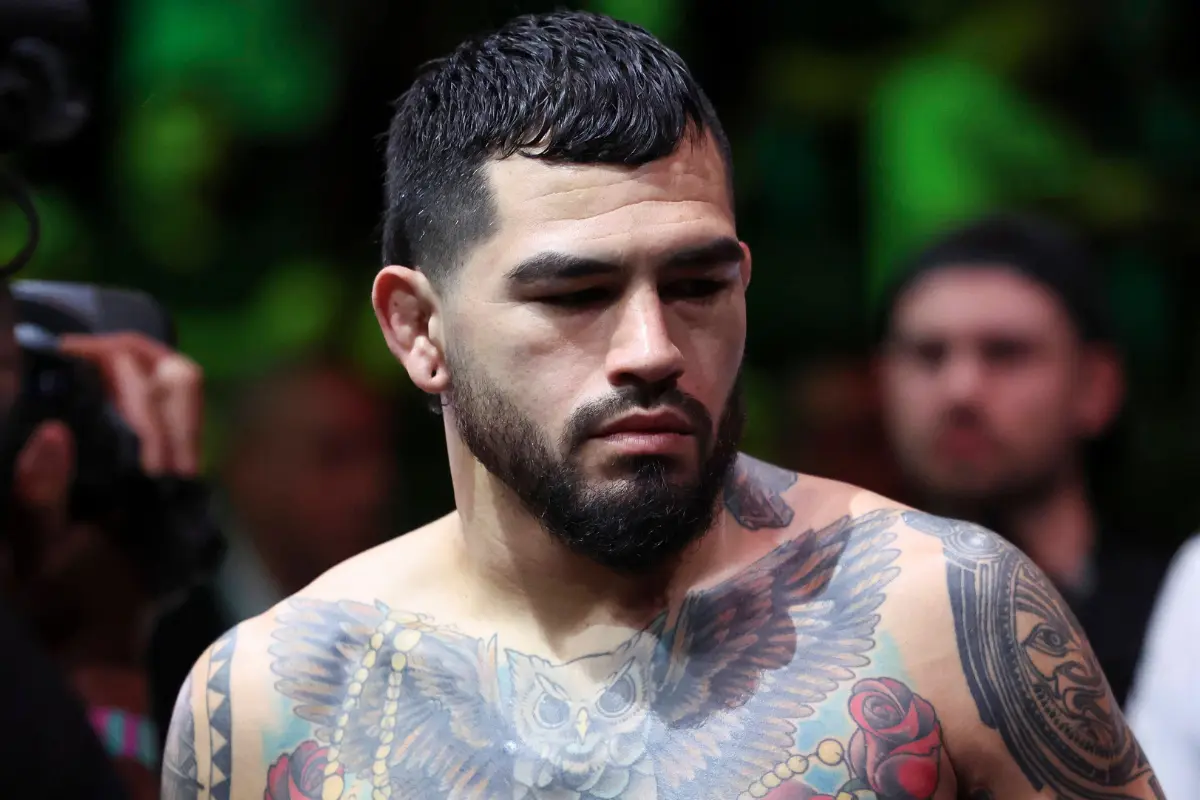 Gregory Rodrigues Stuns Anthony Hernandez in UFC Sacramento Main Event Amid Scoring Backlash