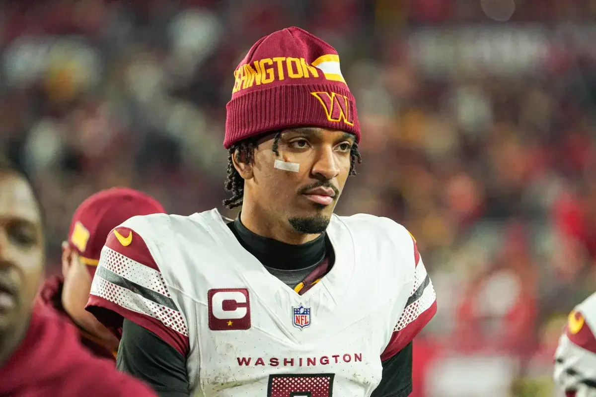Jayden Daniels' Heisman Legacy Sparks Jersey Number Controversy