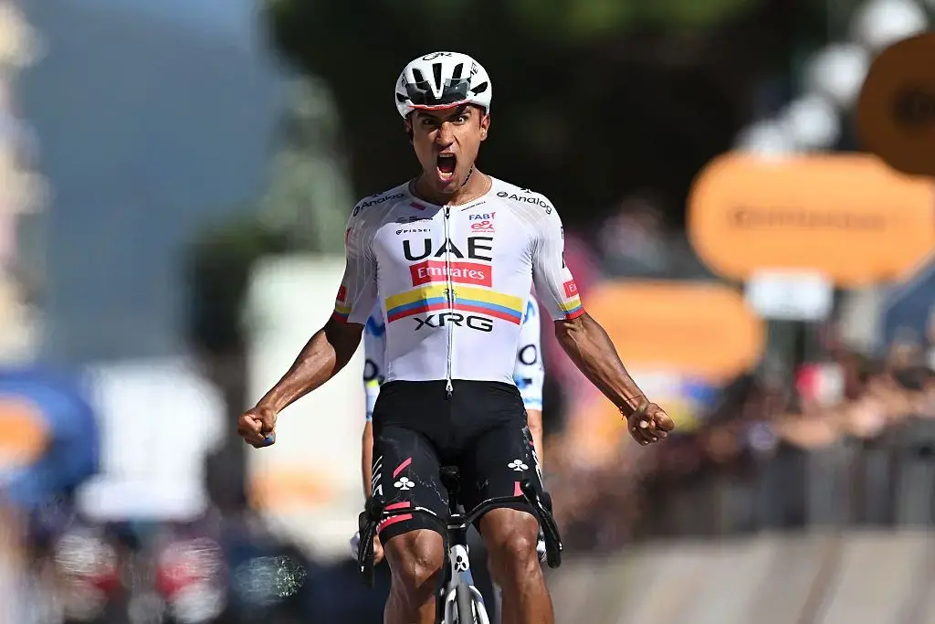 Jhonatan Narváez Claims Third Stage Win at Giro d'Italia