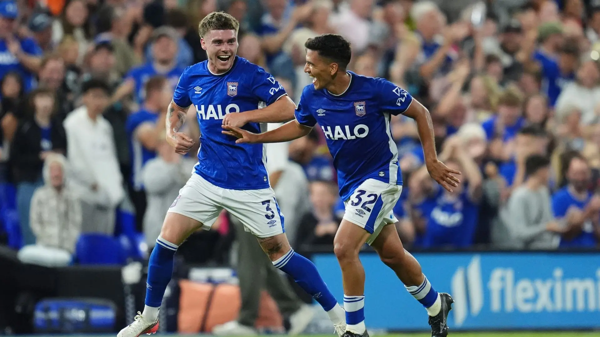 Nunez's Halfway Strike Sends Ipswich Past Leicester in Carabao Cup Thriller