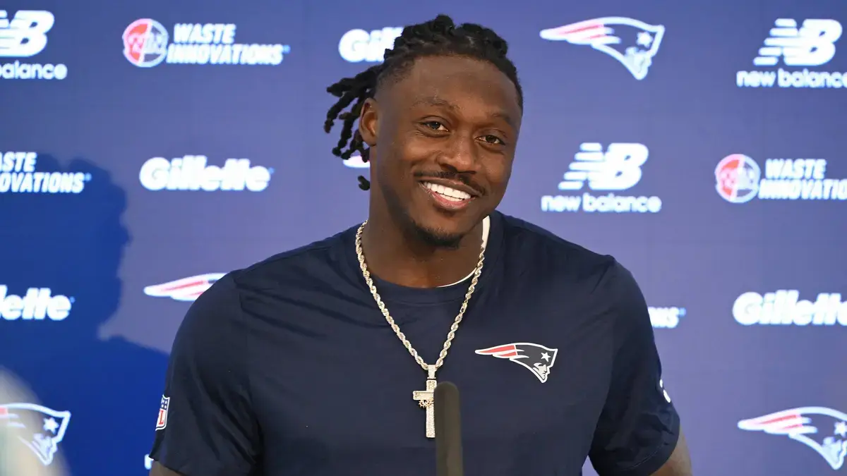 Patriots Discovering the Complexities of Star Receiver A.J. Brown