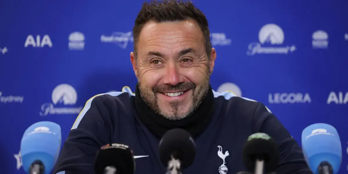 Tottenham Eyes Mateta as Striker Search Continues