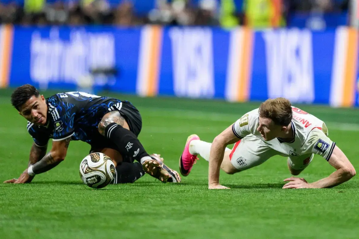 World Cup Referee Under Fire for Argentina Foul