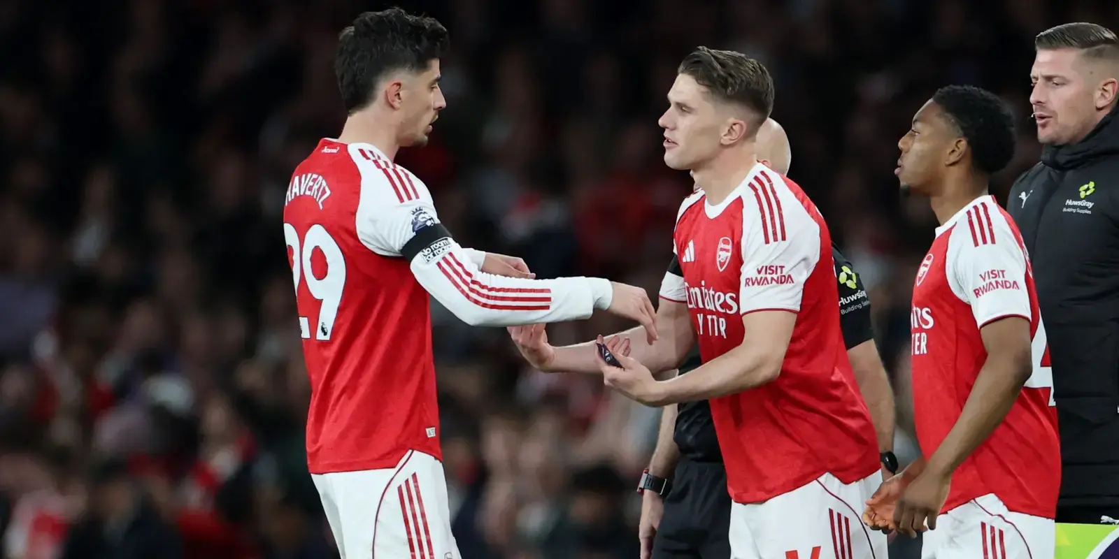 Arsenal Secure Victory Over Chelsea to Strengthen Title Bid