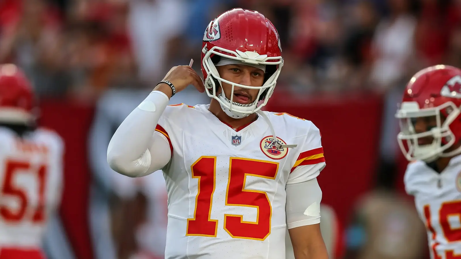 Mahomes Leads Chiefs Into Season Opener Against Broncos at Arrowhead