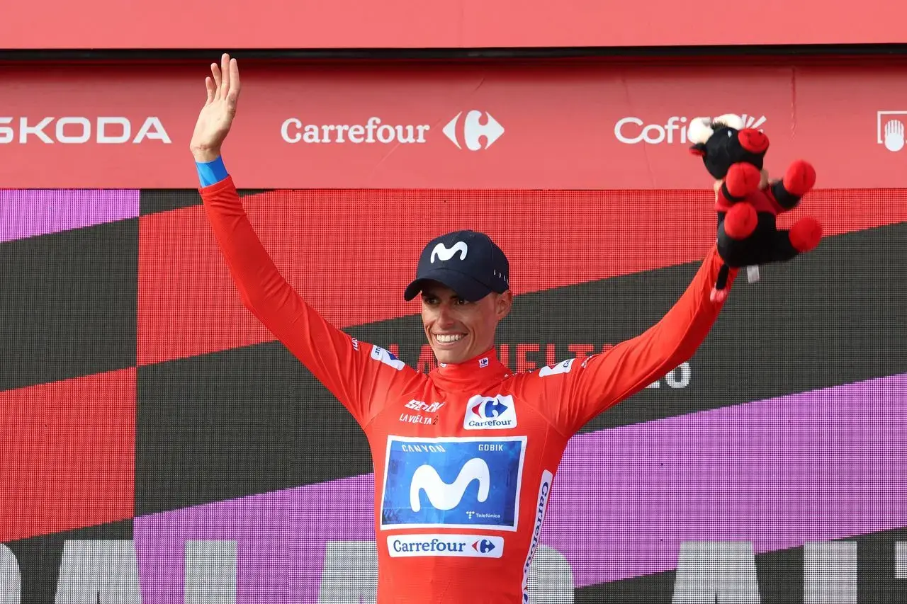 Enric Mas Seizes Vuelta Lead With Flawless Movistar Performance