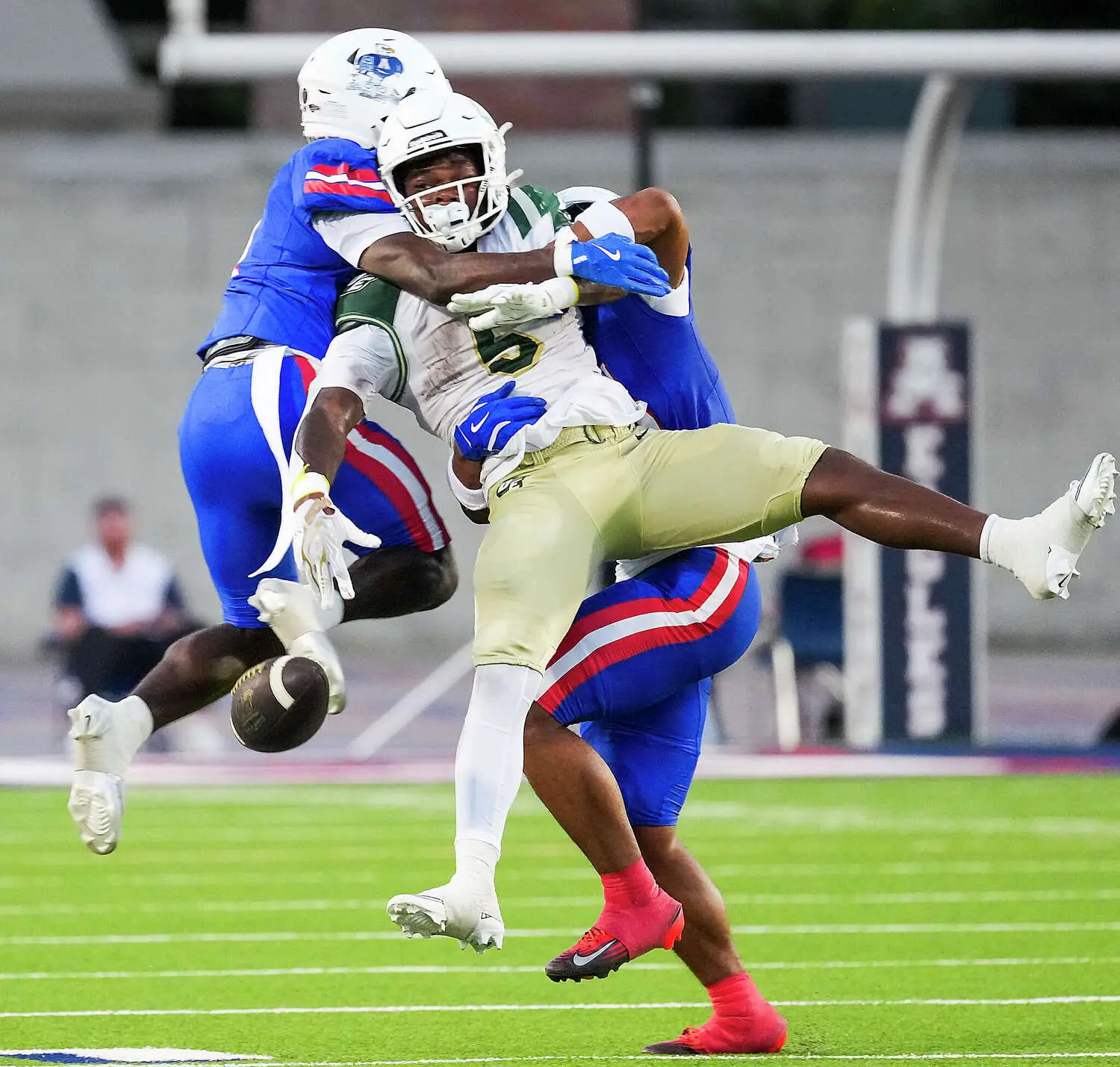 High school football Week 3: Live scoring updates from UIL games across Texas
