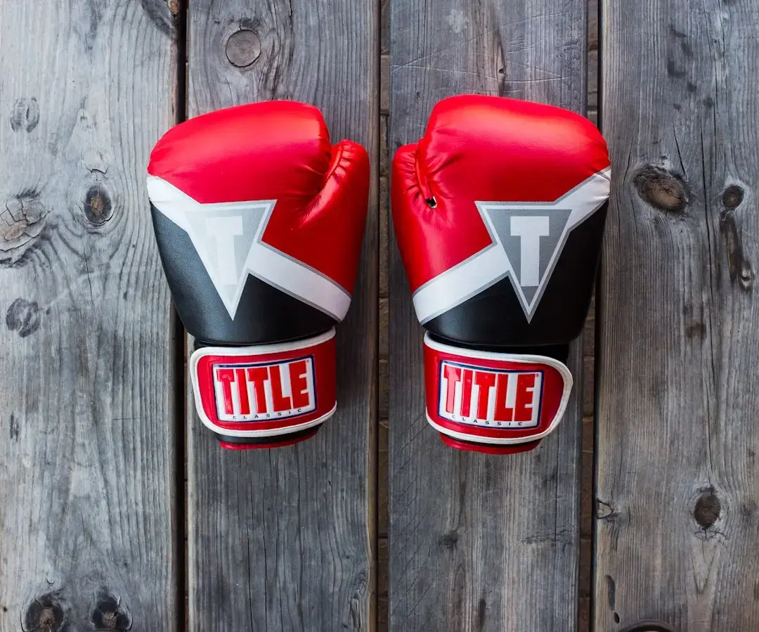 Heavyweight Fighter Ranks Tyson and Lewis Power: One Made Me Cry