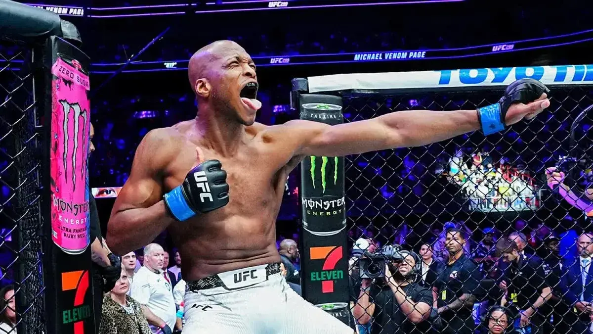 Michael „Venom” Page edges past Ruziboev in UFC Paris decision win