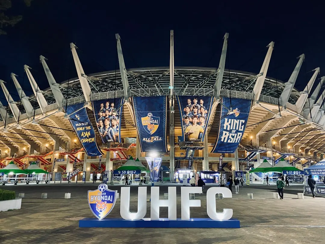 Noche UFC Sets Record for Most Finishes in a Single Event