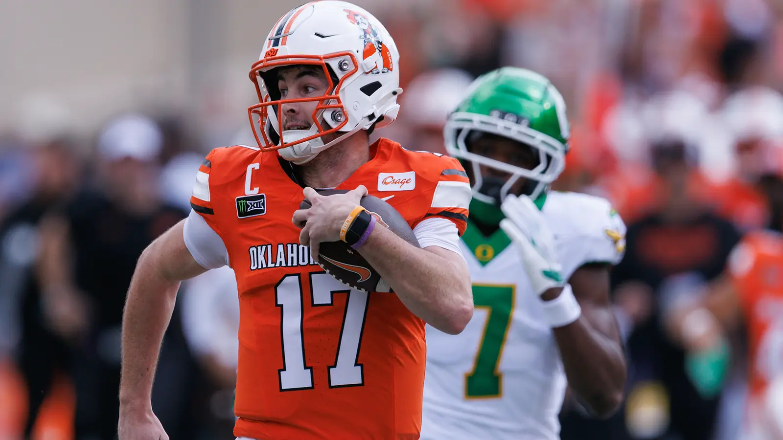Drew Mestemaker Leads Oklahoma State to Stunning Upset Over No. 6 Oregon