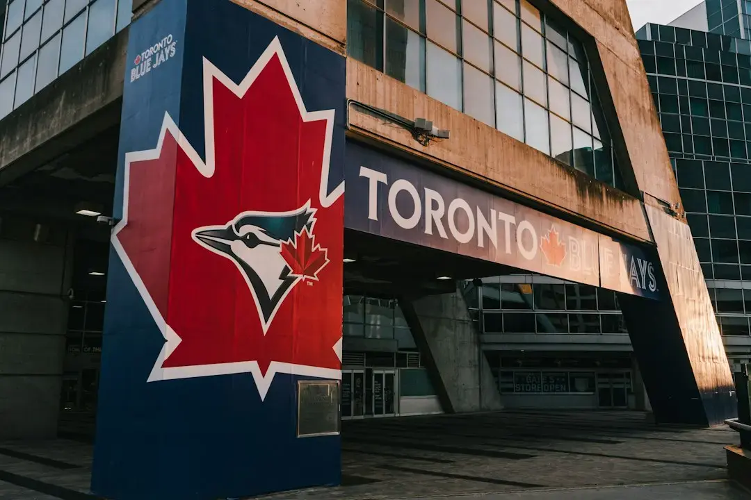 Raptors Offseason Moves Aim to Reignite Title Hopes with Leonard and Barnes