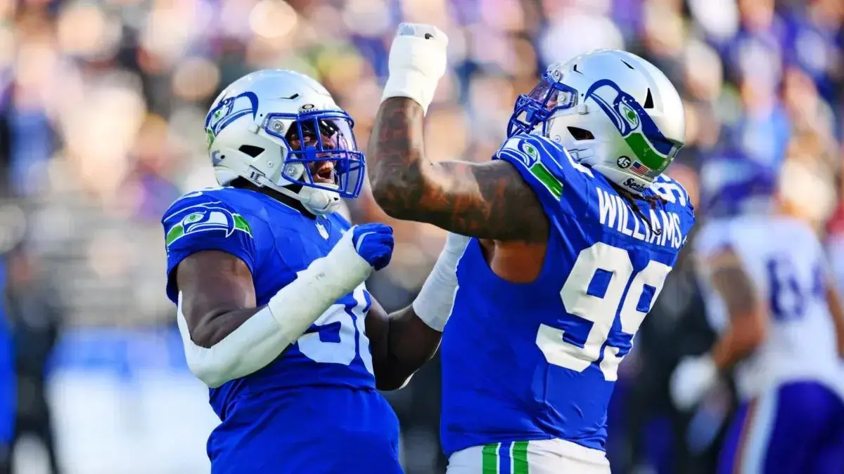 Seattle Seahawks Host Patriots in Electric NFL Opener