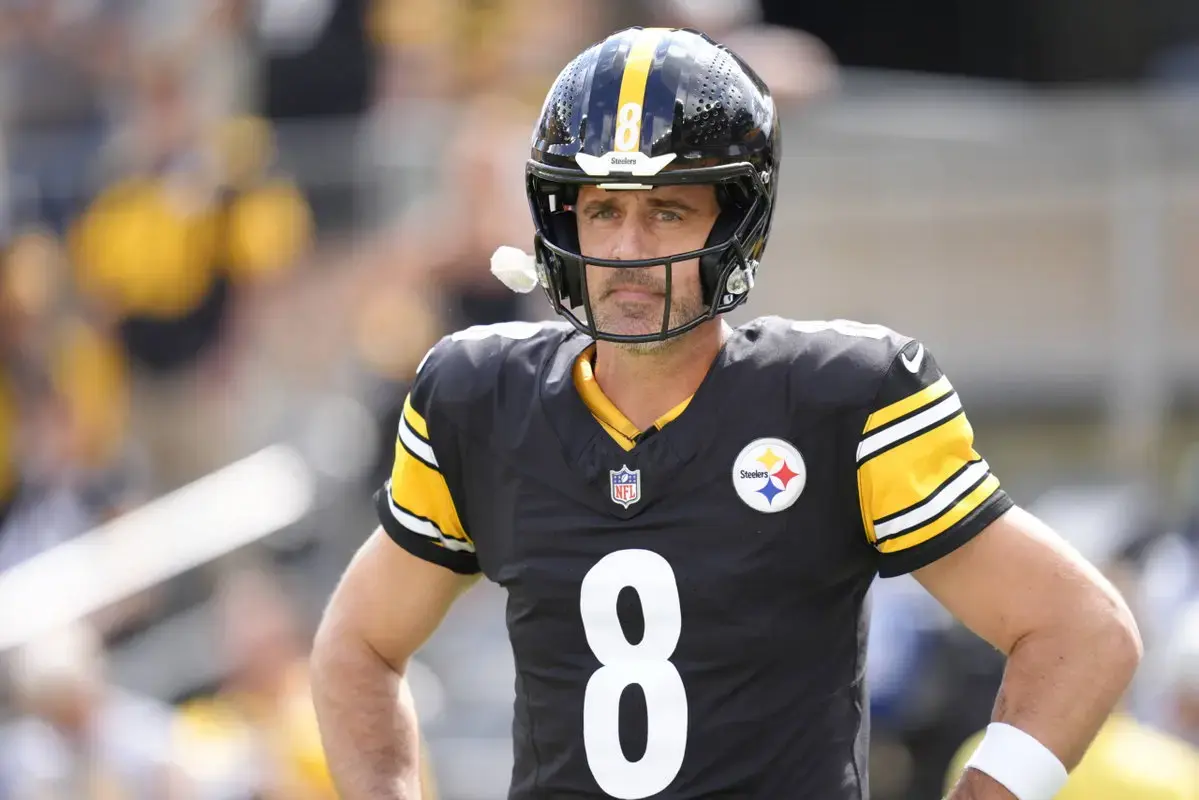 Tensions Rise in Pittsburgh Following Rodgers’ Sharp Critique of Coaching Staff