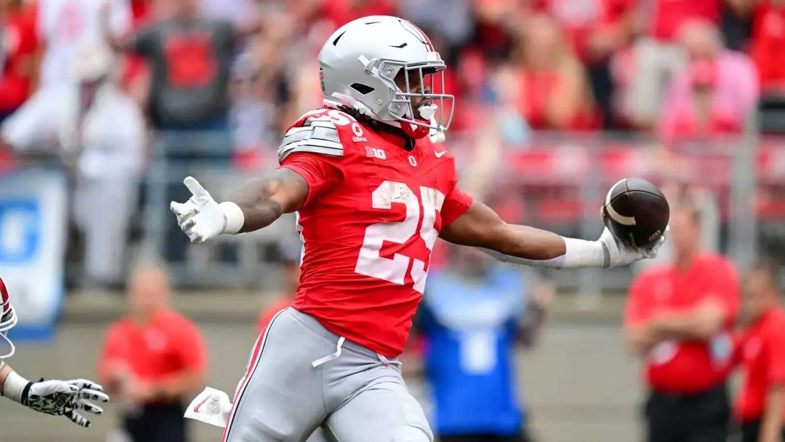 Top 25 College Football Picks and Betting Lines for Week 2