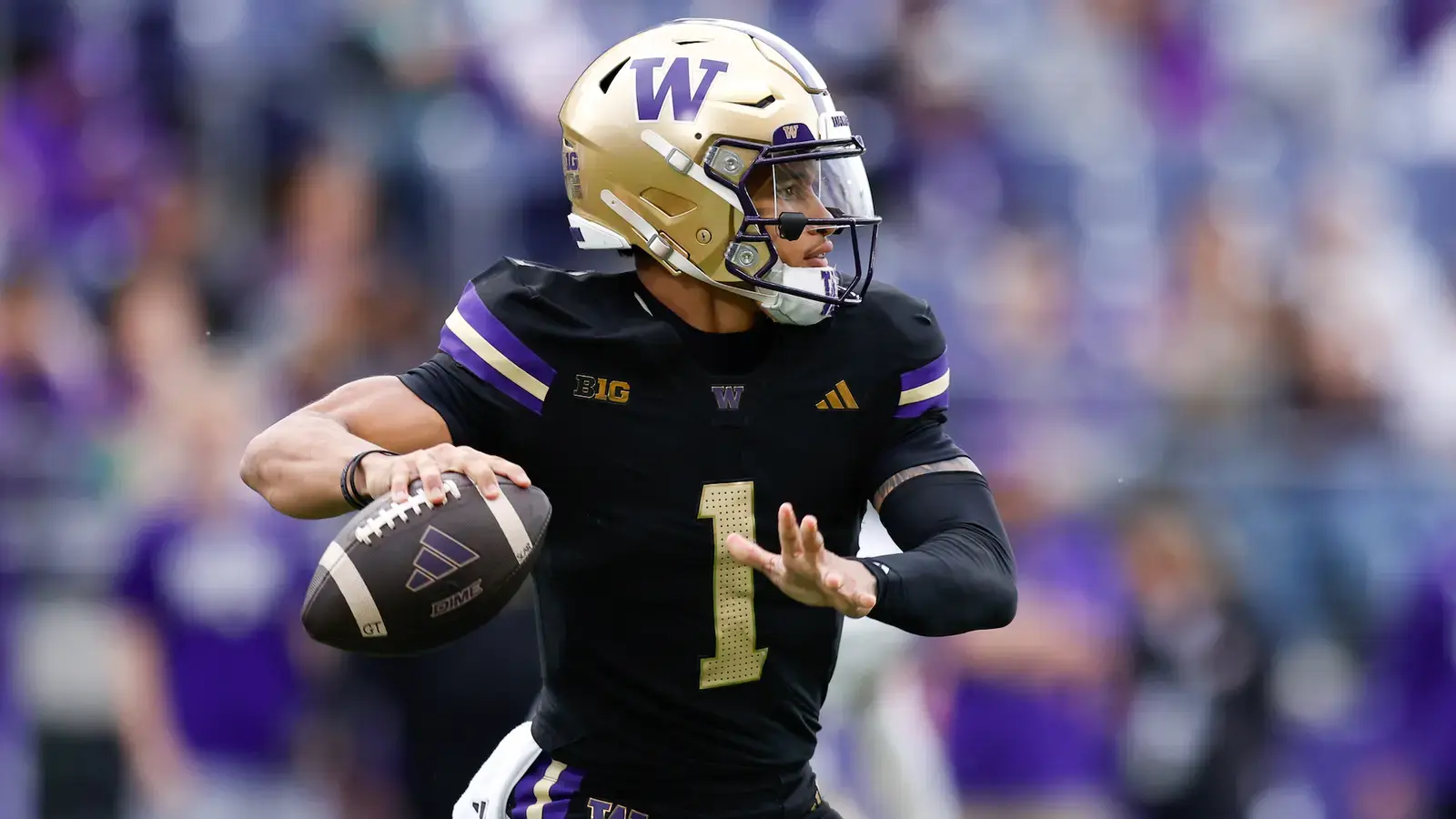 Washington and Washington State to Open Season With Early Apple Cup Clash
