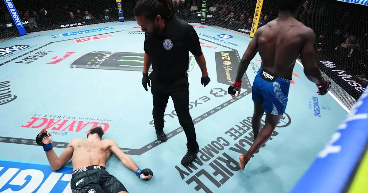 Damian Pinas Delivers Devastating Uppercut Knockout at UFC 332