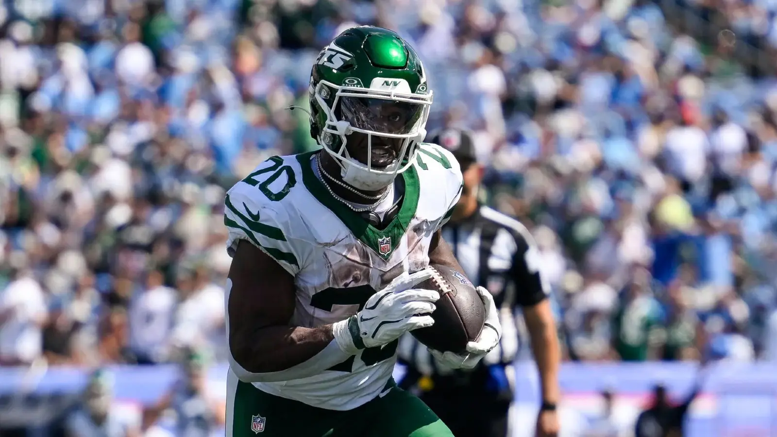 Fantasy football trade targets: Dave Richard's buy-low RB list includes Chase Brown and Keaton Mitchell