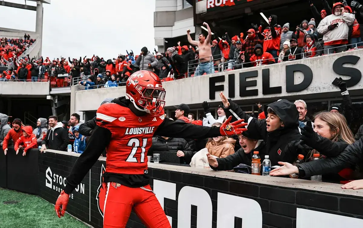 Louisville Football Welcomes Back D'Angelo Hutchinson Thanks to NCAA's New Rule
