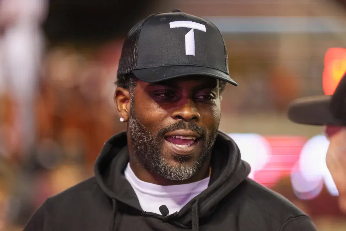 Eagles’ Struggles Prompt Former QB Michael Vick to Back Coach Nick Sirianni