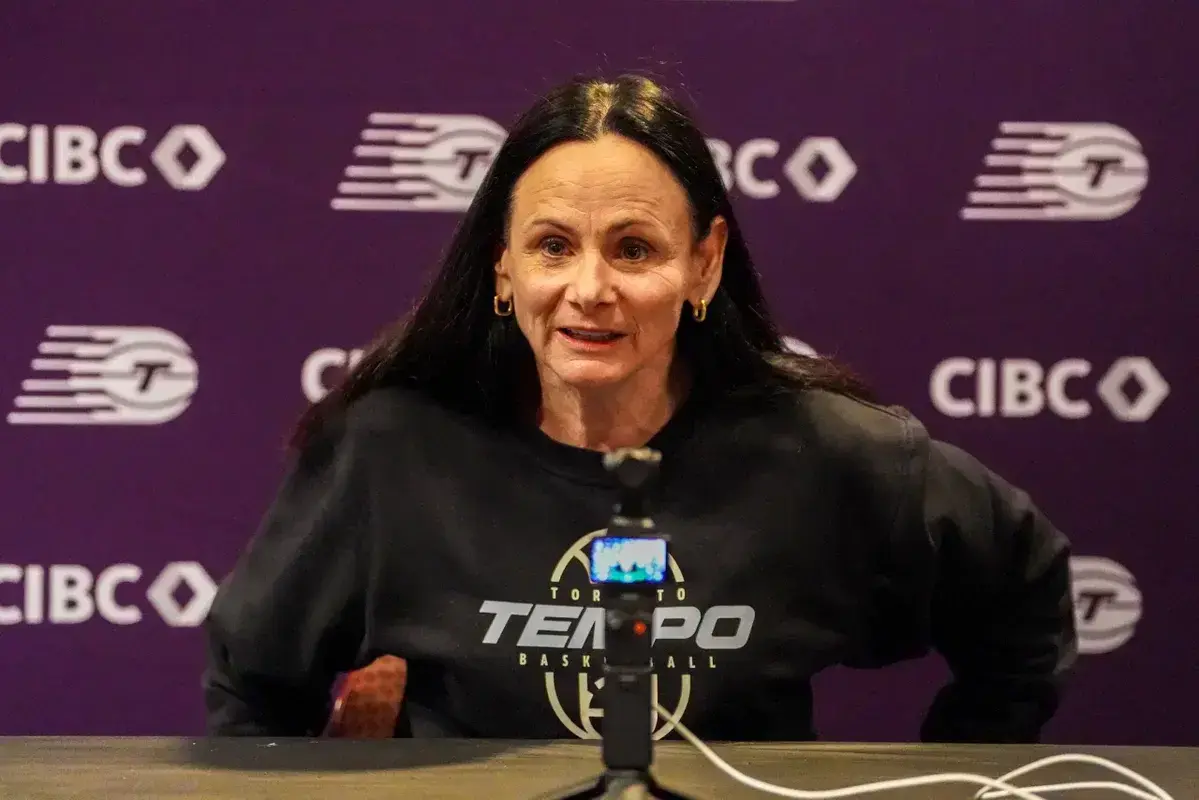 Sandy Brondello Urges WNBA to Broaden Focus Beyond Caitlin Clark