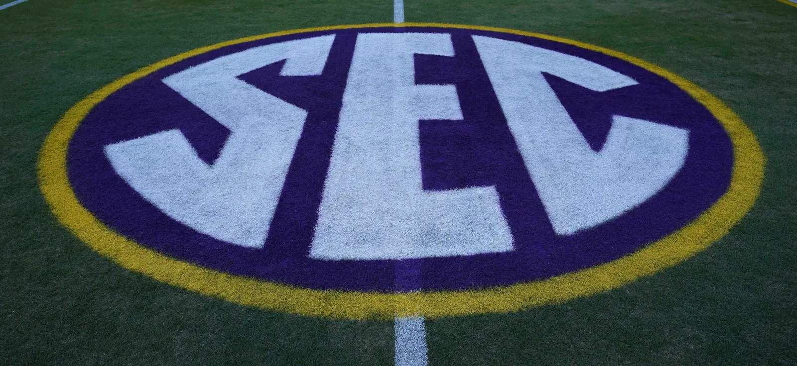 SEC Warns of Possible Severe Weather Ahead of Georgia-Alabama Showdown