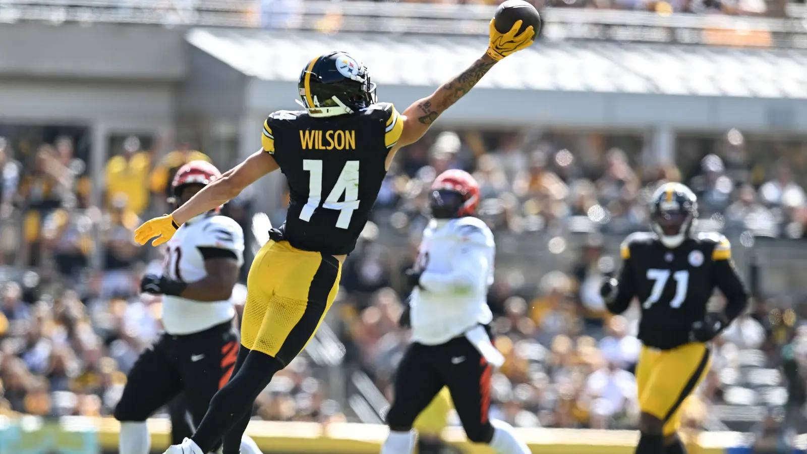 Week 5 Fantasy Football Sleepers and DFS Picks: Roman Wilson Set for Breakout vs. Colts